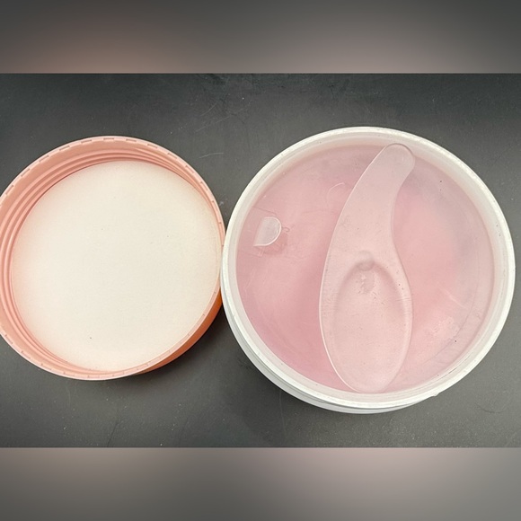 Aqua Rose Hyaluronic Acid Eye Cream - Pink - Picture 5 of 7